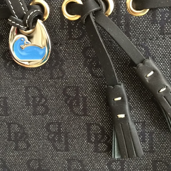 Dooney & Bourke Mini open tote magnetic shoulder - Picture 7 of 8